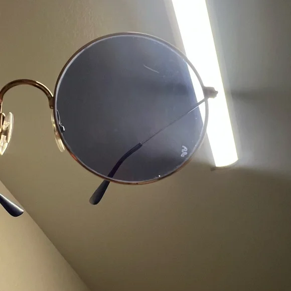 Purple Ray-ban sunglasses - Picture 4 of 4